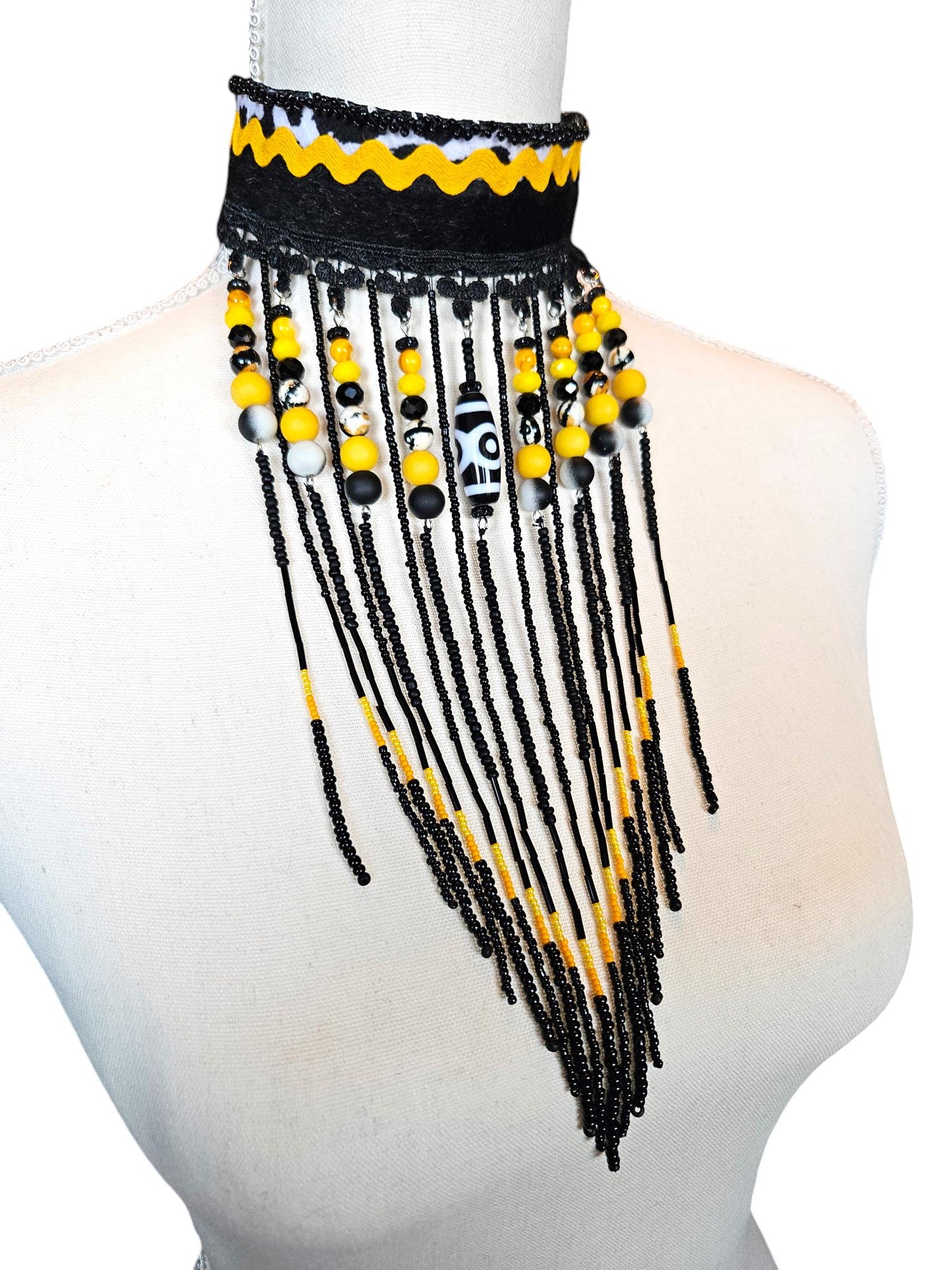 Colorful beaded Afro ethnic choker necklace