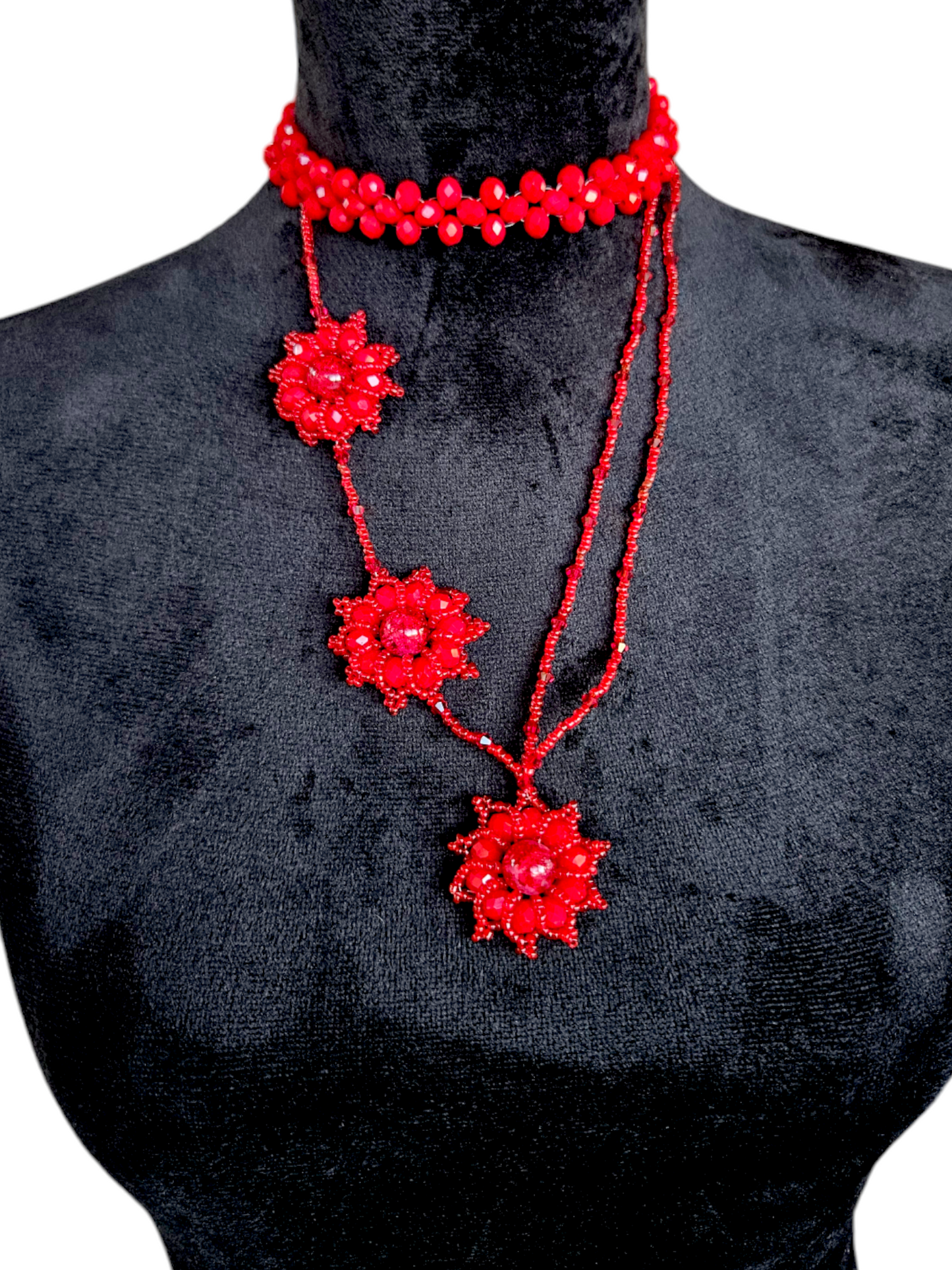 Red elegant Christmas necklace, red beaded Floral Choker necklace