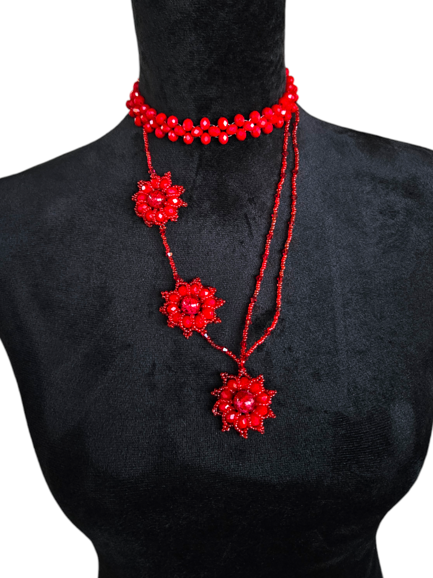 Red elegant Christmas necklace, red beaded Floral Choker necklace